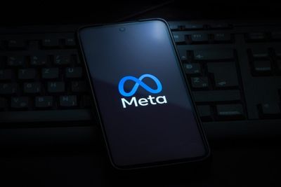Meta Stock Falls Over 7% In Thursday Pre-market: What's Going On?