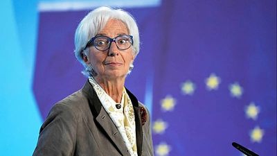 ECB keeps interest rate at 2% as growth holds up against trade tension