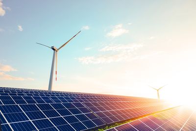 10 Investments That Disappeared Without a Single Headline