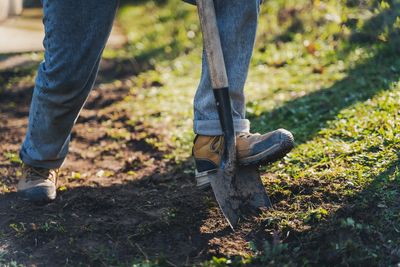 10 Tools Worth Sharpening Before Winter