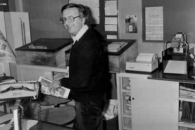 Guy Kopelowicz, former Paris photo chief for AP, dies at 89