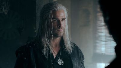 I Had To Know What It Felt Like For Liam Hemsworth To Throw On The Geralt Costume In The Witcher For The First Time