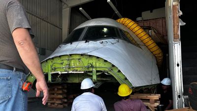 Ambitious enthusiasts buy entire Boeing 747 cockpit in race to build flight simulator — three-month project recreates gauges, dials, and other mechanical instruments for X-Plane sim