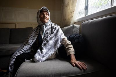 ‘Seed of hope’: Gaza grandmother is reunited with her Australian family after more than a decade