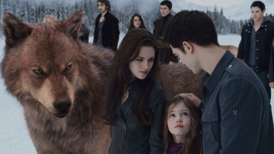 Twilight's Renesmee Actress Offers Her Recollection Of That Creepy Animatronic That Was Scrapped From Breaking Dawn