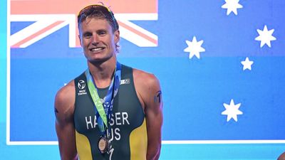 Olympic hoodoo pushing triathlon champ higher
