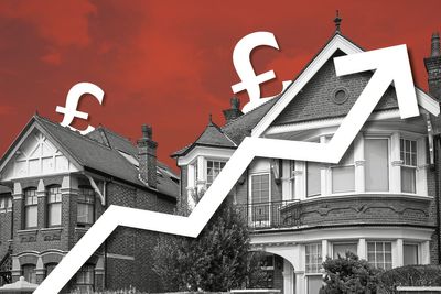 Why London houses are going up in price so much faster than flats