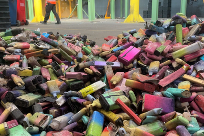 Urgent warning issued over ‘exploding zombie batteries’ in vapes