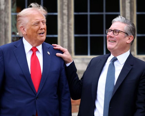 Keir Starmer keeps Trumps’ silver necklace gift – for a price