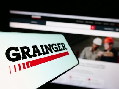 Tariff Costs Hit W.W. Grainger, But Online Sales Surge