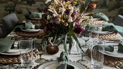Inside Designer Marie Flanigan’s Warm Thanksgiving Style – And the 12 Thoughtful Pieces That Bring Her Signature Aesthetic Home