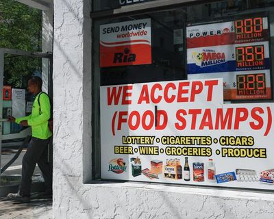 Trump news at a glance: Friday rulings hamper administration on food stamps, voting access