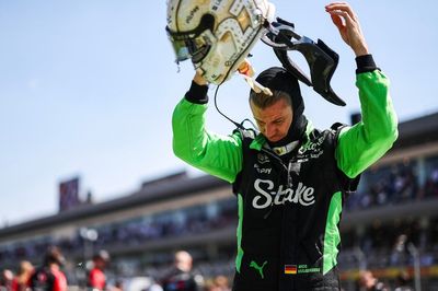Nico Hulkenberg to auction race-used Mexico GP gold leaf helmet for charity
