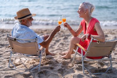 Want to Retire Comfortably Without Cutting Fun? Here’s the Trick Few People Use