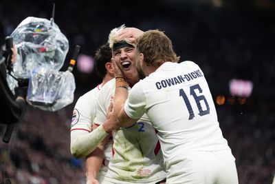 England 25-7 Australia: Henry Pollock scores as eighth successive win begins Autumn Nations Series