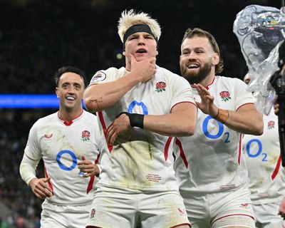 Pollock proves the key before England cavalry seal victory over Australia