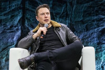 Elon Musk Tells Joe Rogan: 'Trump Actually Is Not Perfect, but He's Not Evil'