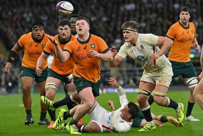Australia coach Joe Schmidt accuses England of ‘gamesmanship’ over breakdown row