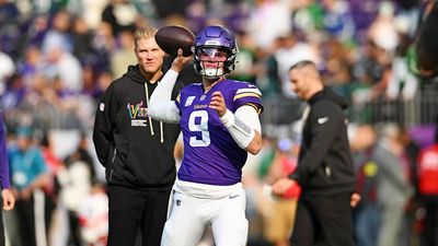Report: Vikings Searching for QB Help Ahead of NFL Trade Deadline
