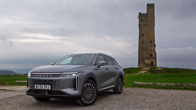 Long-distance caller – the hybrid SUV that leaves even diesels for dust