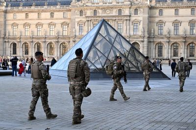 Two Louvre heist suspects were convicted together a decade ago, prosecutor reveals