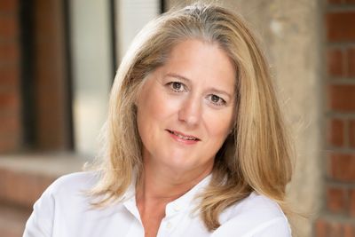 This founder went from designing Happy Meal toys to making prosthetic skulls for a living—and her company now rakes in $20 million a year