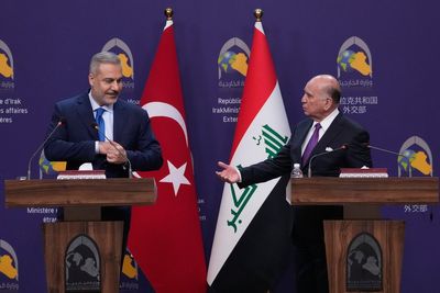 Iraq's foreign minister calls for disarmament of 'PKK elements' in the north