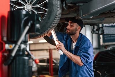 What Mechanics Know About Cheap Parts That Drivers Refuse to Believe