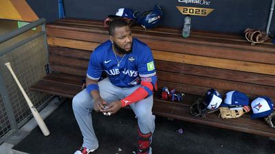 Sad Photo of Vladimir Guerrero Jr. Alone in Dugout After World Series Loss Is Going Viral