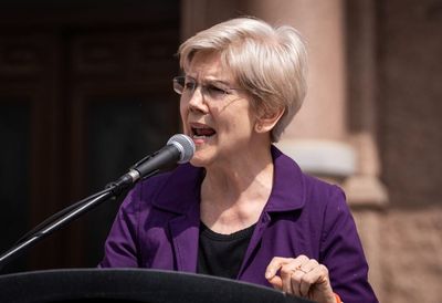 Elizabeth Warren Urges Trump To 'Stop Making Life Harder For American Families.' Says Trump's Promises To 'Lower Costs On Day One' Fell Flat