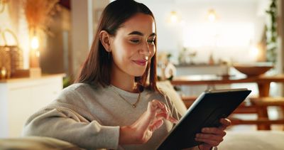 Online Shoppers Are Using This Simple Trick to Stop Overpaying Instantly