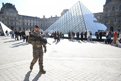What to know about the 4 suspects in the Louvre crown jewels heist