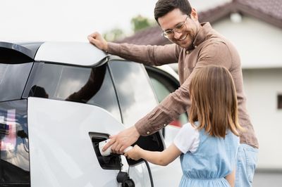 Why Mechanics Are Losing Money Fixing Electric Cars