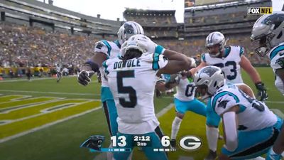Rico Dowdle Costs Panthers a Point With His ‘Two Pumps’ TD Celebration