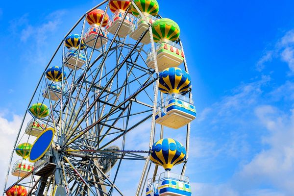 Witnesses describe horror after two young girls are thrown from Ferris wheel at Louisiana festival: ‘I heard a loud boom’