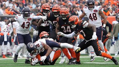 Multiple Bengals Defenders Had Same Terse Message for Media After Collapse vs. Bears