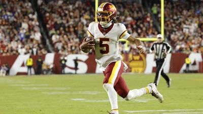 Jayden Daniels Exits Commanders-Seahawks After Suffering Fourth Quarter Injury