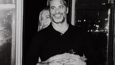 Was Jennifer Aniston Hynotised? More About Her 'Master Hypnotist' Boyfriend Jim Curtis