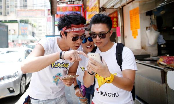 The tech winners and losers of 2016 (hint: Facebook – and Facebook)