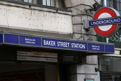 Metropolitan line section to be shut all week as engineers battle to fix track fault