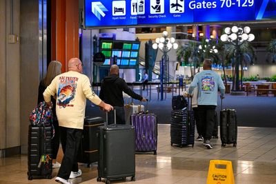 Transport Secretary Sean Duffy confirms that airport delays will ‘get worse’ as shut down rumbles on