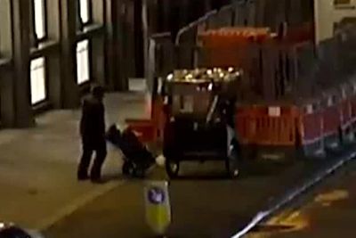 Moment burglar steals £24,000 from London celebrity restaurant as he avoids jail