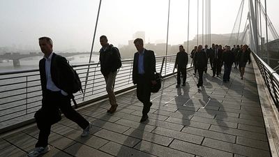 Migration tide turns as rich countries see slowdown and shifting flows