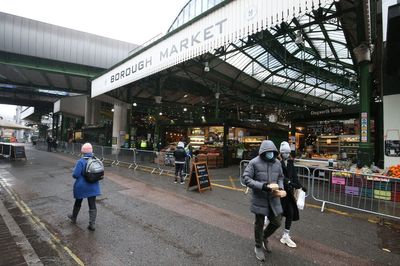 TikTok food vlogger escorted out of Borough Market as it clamps down on filming