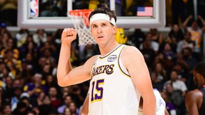 Austin Reaves Dropped Priceless Line After Throwing Alley-Oop to Bronny James