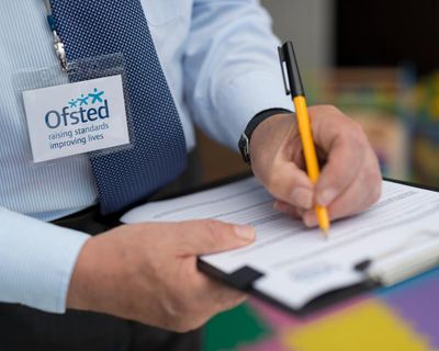 Headteachers’ union considers strikes after judge rejects case against Ofsted