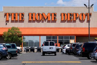 If You'd Put $1,000 Into Home Depot Stock 20 Years Ago, Here's What You'd Have Today