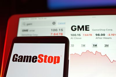 Real or Fallacy: Did Some Retail Investors Make $4 Million In The Stock Market Over The Past 3 Years?