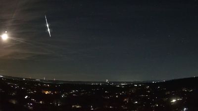 A full moon with a chance of fireballs: Don't miss the Southern Taurid meteor shower peak tonight