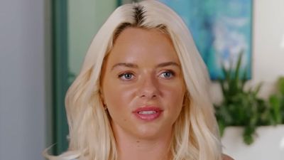 After Seeing 90 Day Fiancé: The Other Way Star Chloe's Halloween Outfit, I Have One Major Question About Her Relationship With Johny